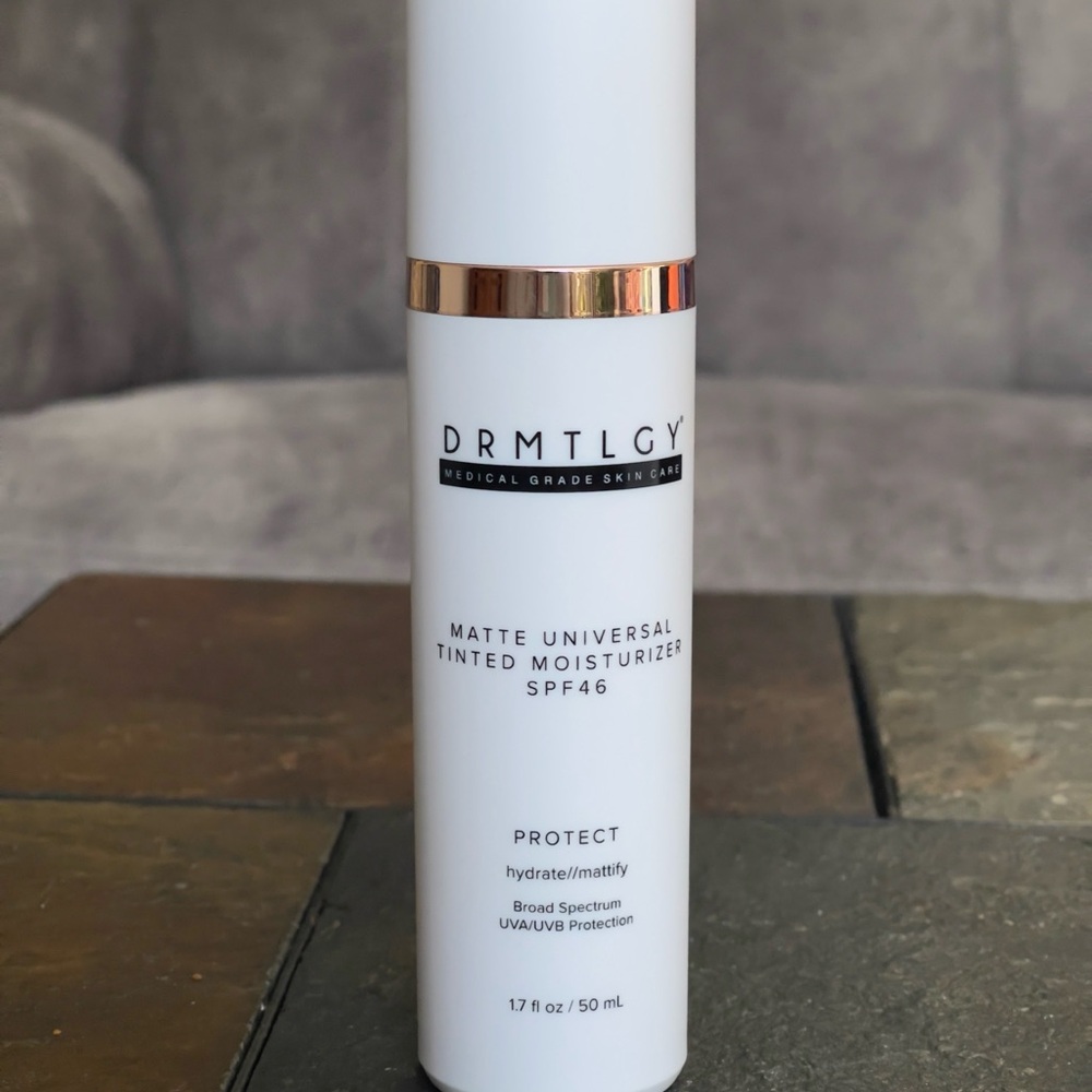 DRMTLGY Tinted Moisturizer SPF46